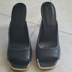 DKNY ANYA High Sandal